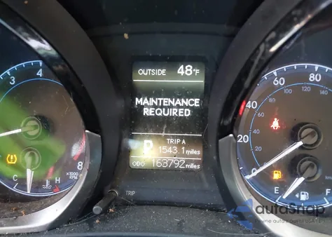 2015 Toyota Corolla S Plus z USA, uszkodzony, nr VIN 2T1BURHE8FC389017